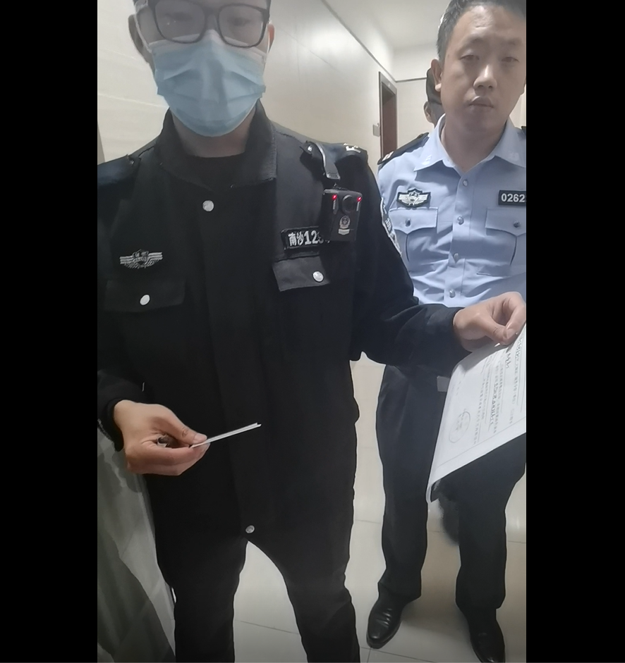 友情帮朋友寄养狗警察上门说我违法了