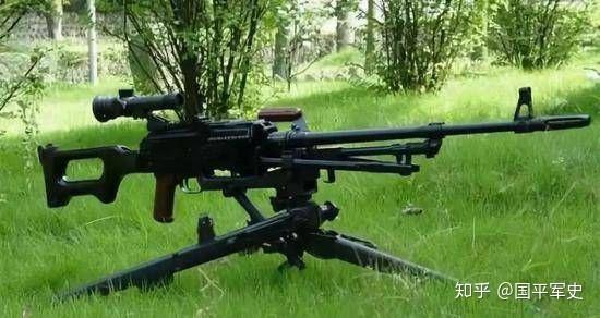 sa80轻机枪图片