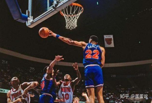 nba的第一届扣篮王,被遗忘的内线飞人,越老越妖的代表人物! - 知乎