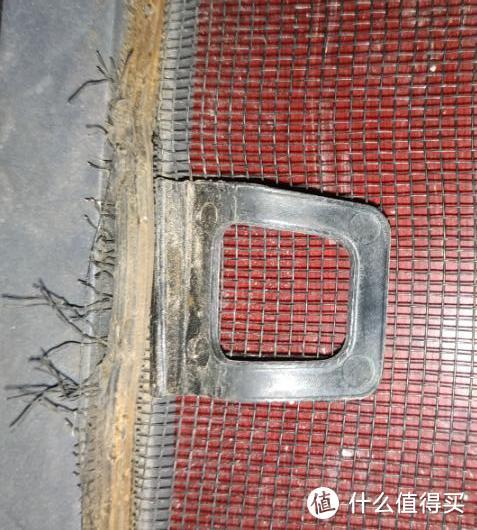 小问题自己修 篇二十七:纱窗维修经验,用宽胶带自制简易把手,毛边错位