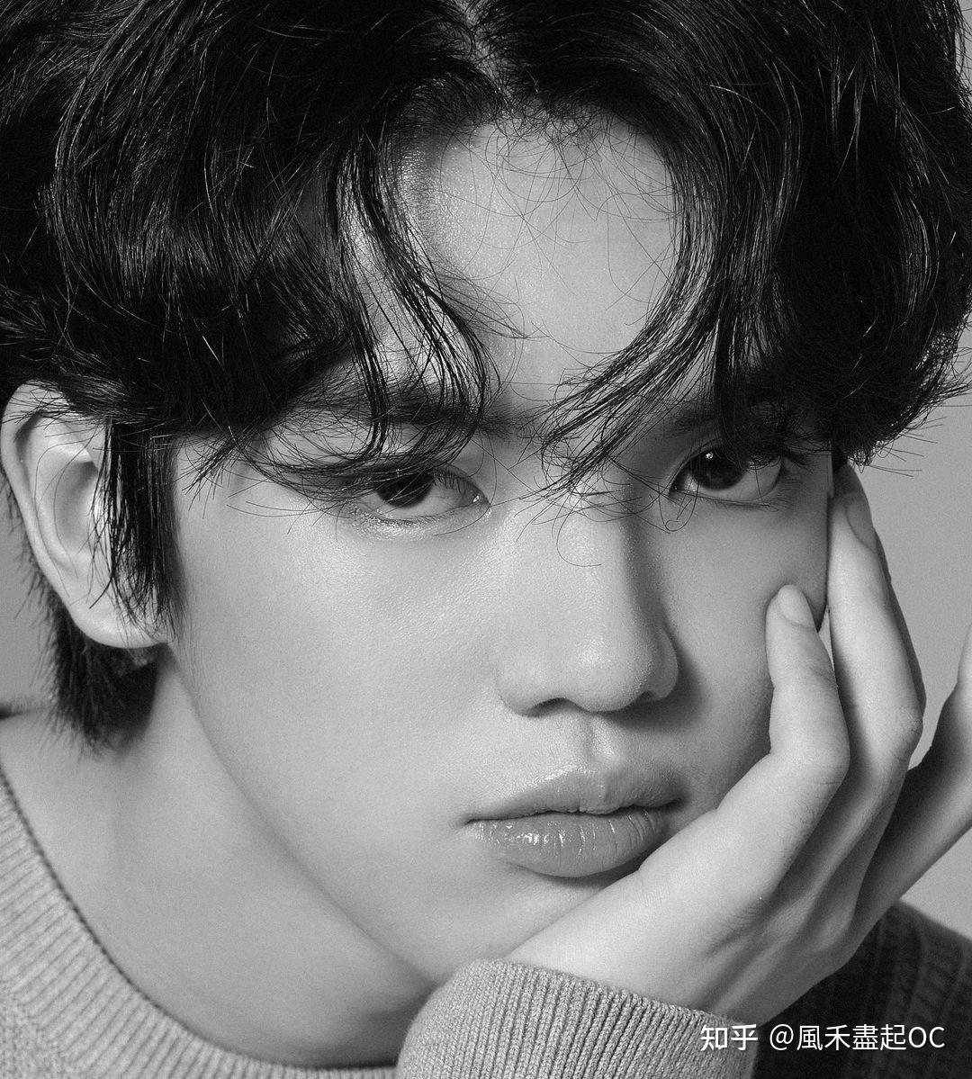 如何评价韩国花滑男单车俊焕的颜值