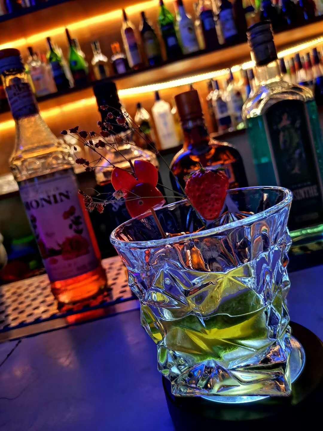 中山市坦洲镇遇见酒吧