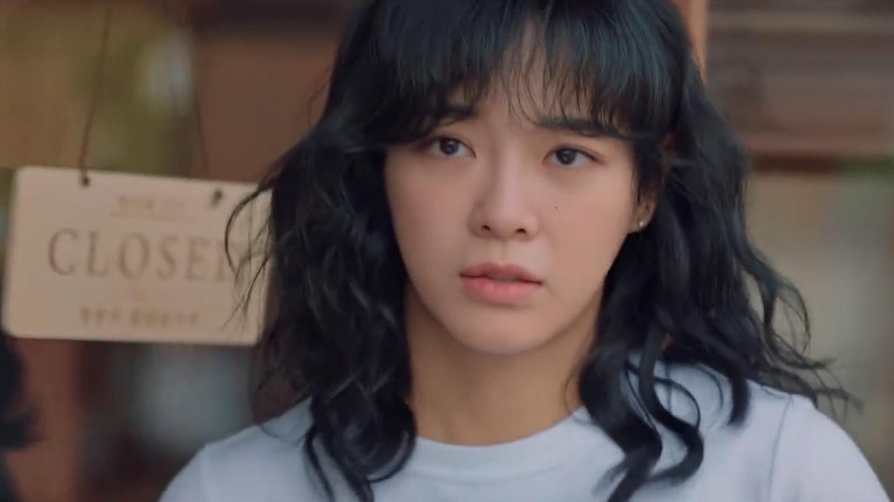 不得不说这些人真会选专挑有狠人的屋子进韩剧惊奇的传闻甜剧