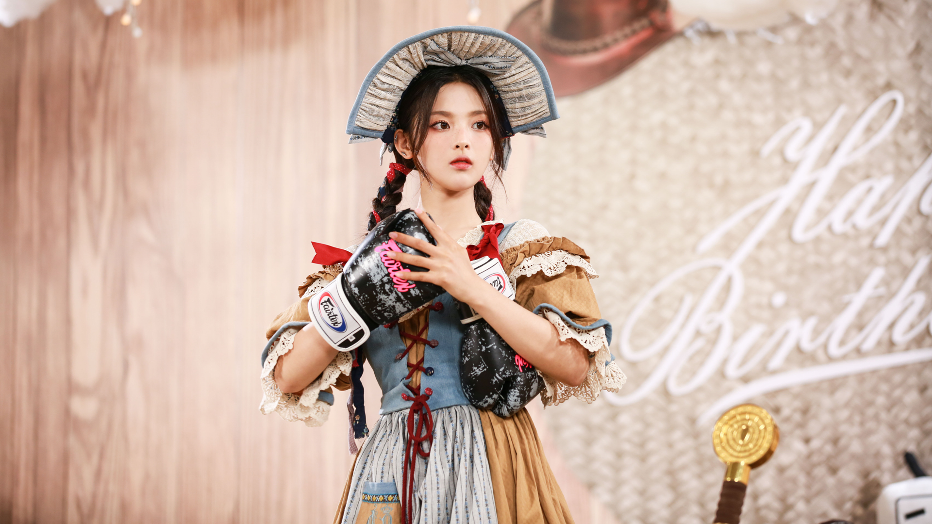 村民们都收藏了哪些杨超越1080p以上分辨率的电脑桌面或者手机壁纸?