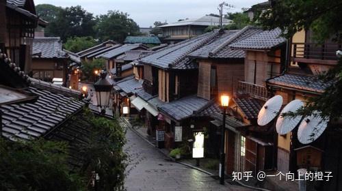 京都必游景点 花见小路 三年坂二年坂 鸭川等 在老街中发现美 知乎