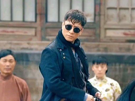 孙红雷一代枭雄23重回老家结果全被自己的大媳妇绑架差点全死