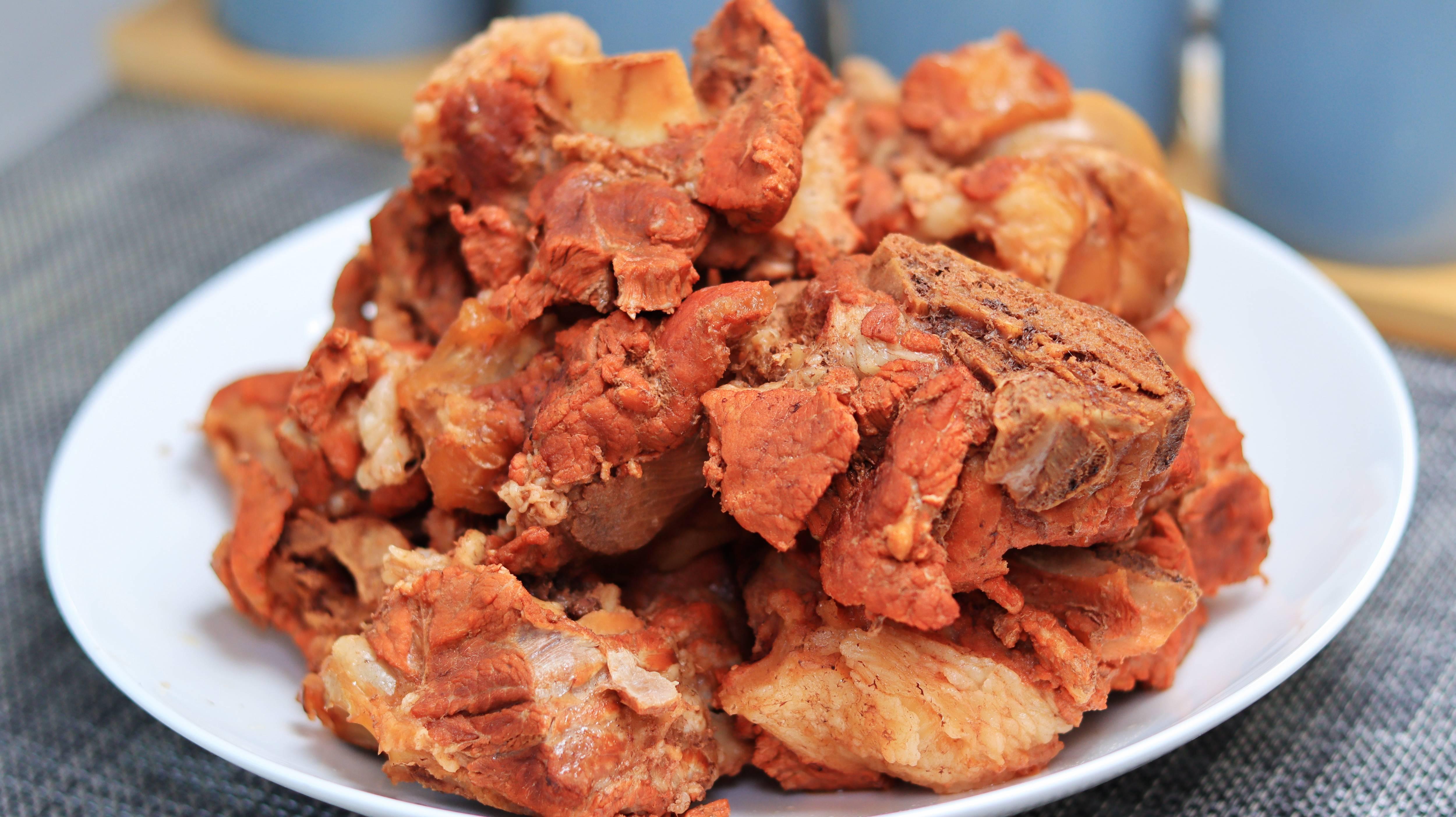 如何在家自己做东北酱大骨有哪些要领