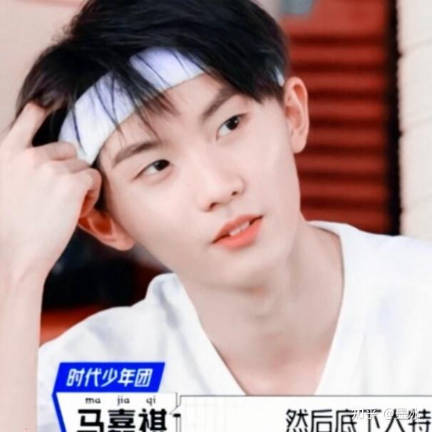 马嘉祺高考事件愈演愈烈,圈内知名编剧发文嘲讽,粉丝却无法反驳