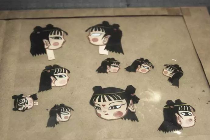 3,剪纸动画木偶动画是一种以立体木偶为表现形式的定格动画,由木偶戏