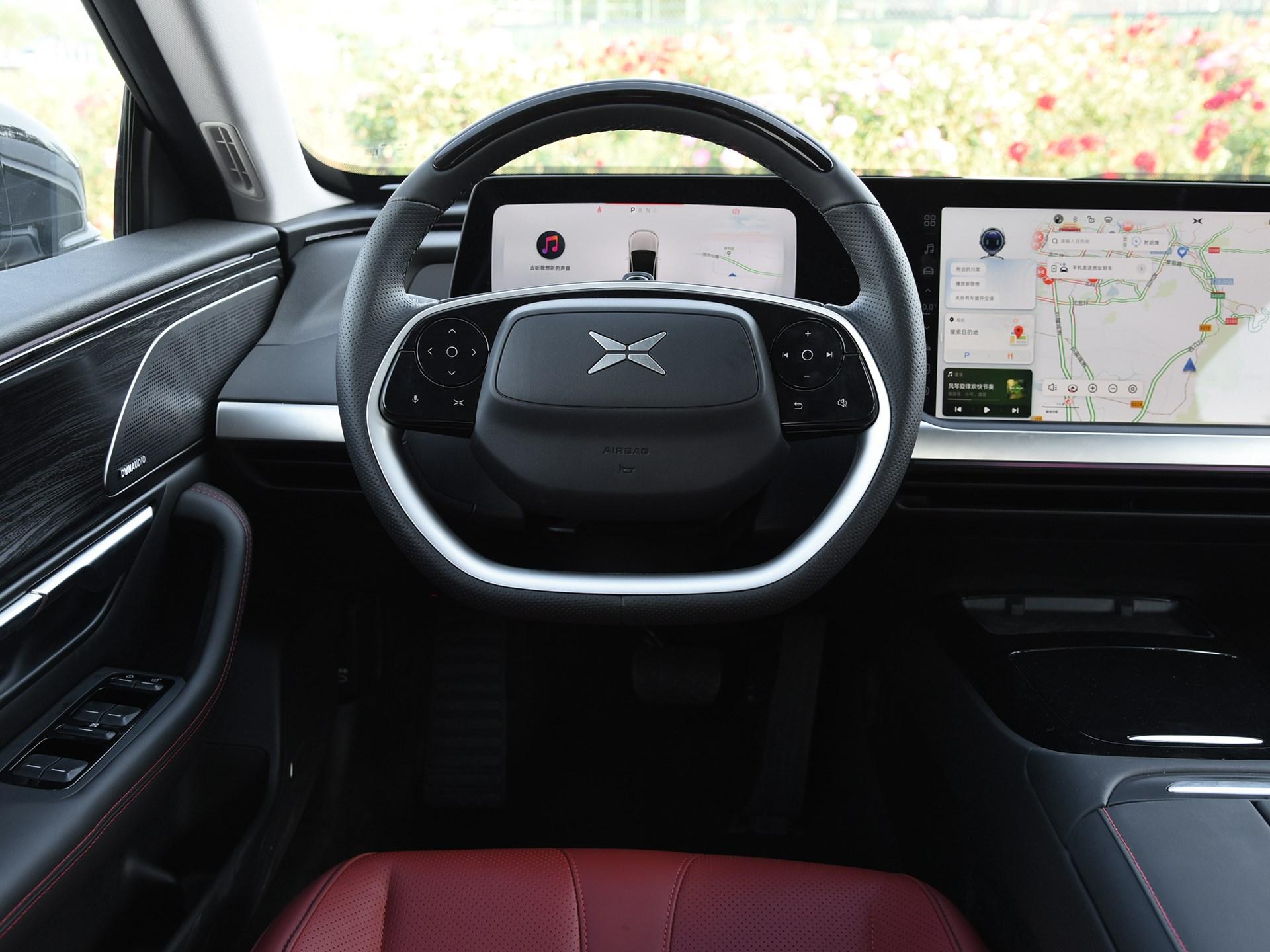 小鹏p7智能科技集大成者