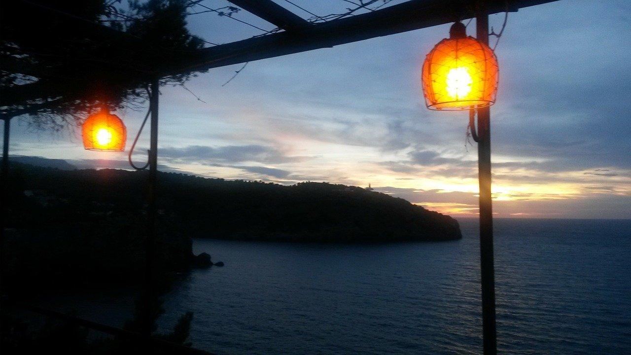 1. 空调内机脏堵