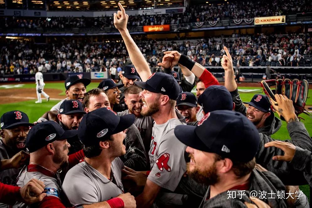 摄影:billie weiss,com13fenway park & sweet caroline毗邻波士顿