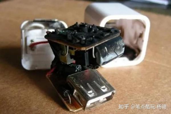手机充电器一直插在插排上，真的会有很大的隐患吗？ - 知乎