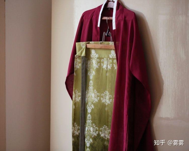 黑红配色汉服穿搭女,黑红配色汉服穿搭女图片