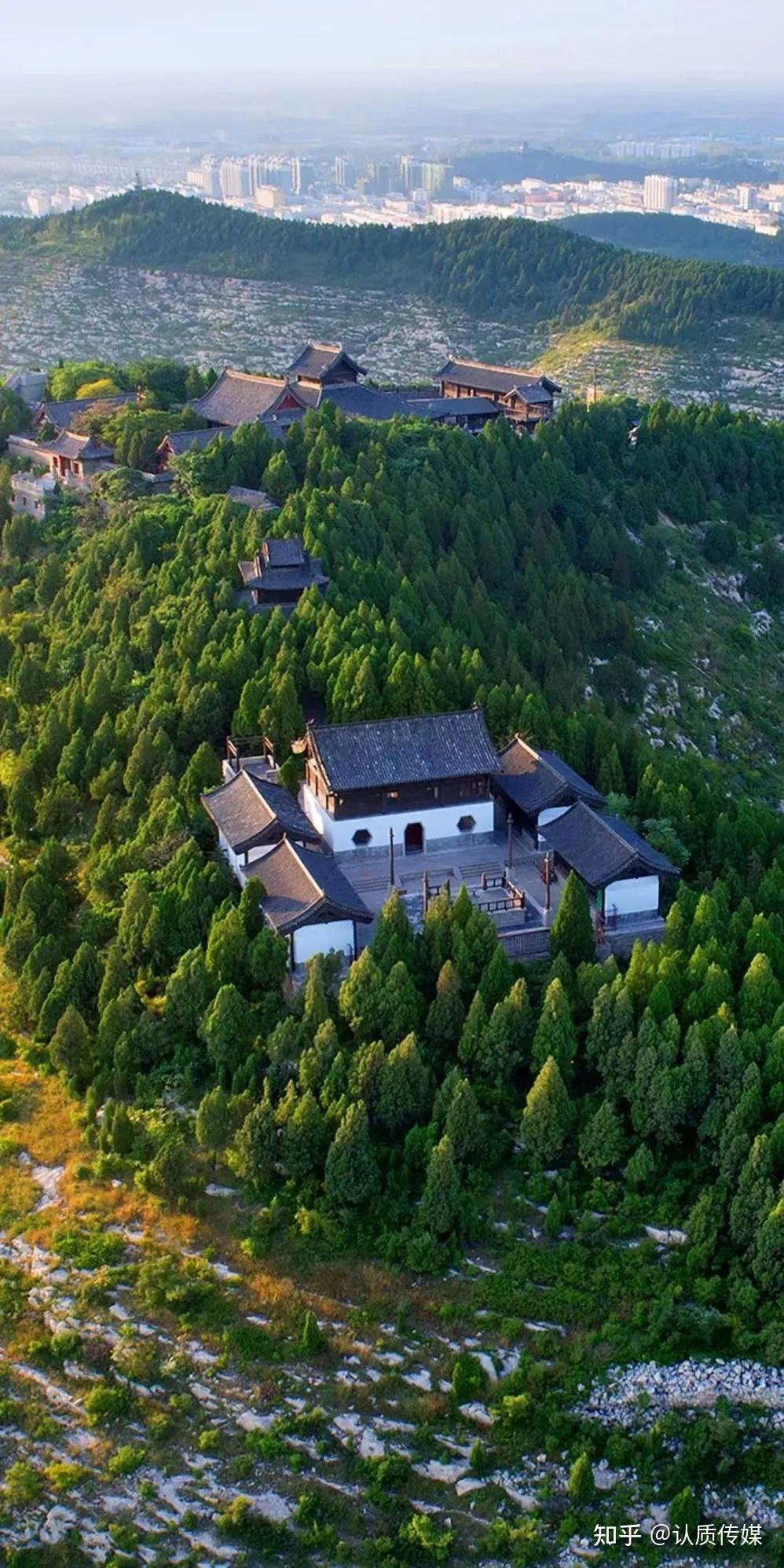 水泊梁山 别眨眼 水泊梁山景区的美景照壁纸来袭