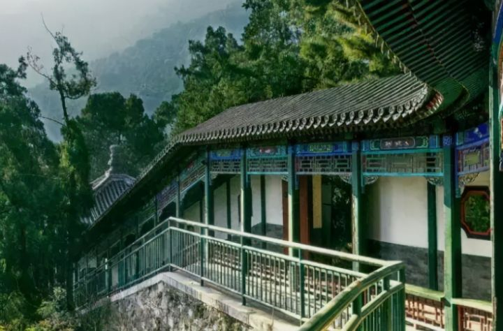 中国古建筑中的廊园林艺术之美