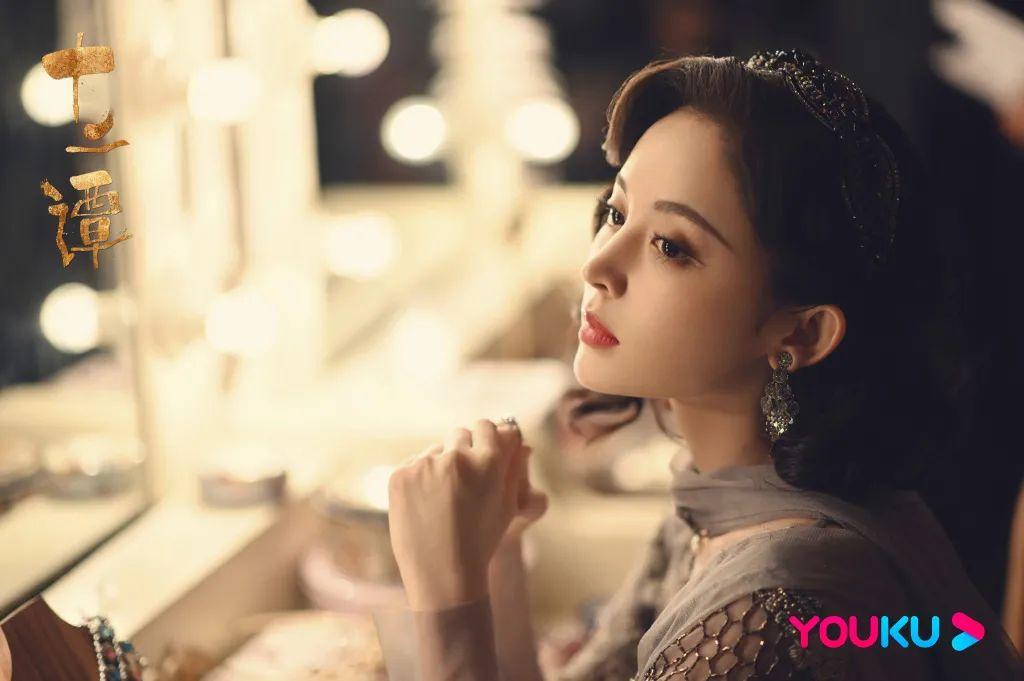 有一种韵味美叫做古力娜扎穿旗袍