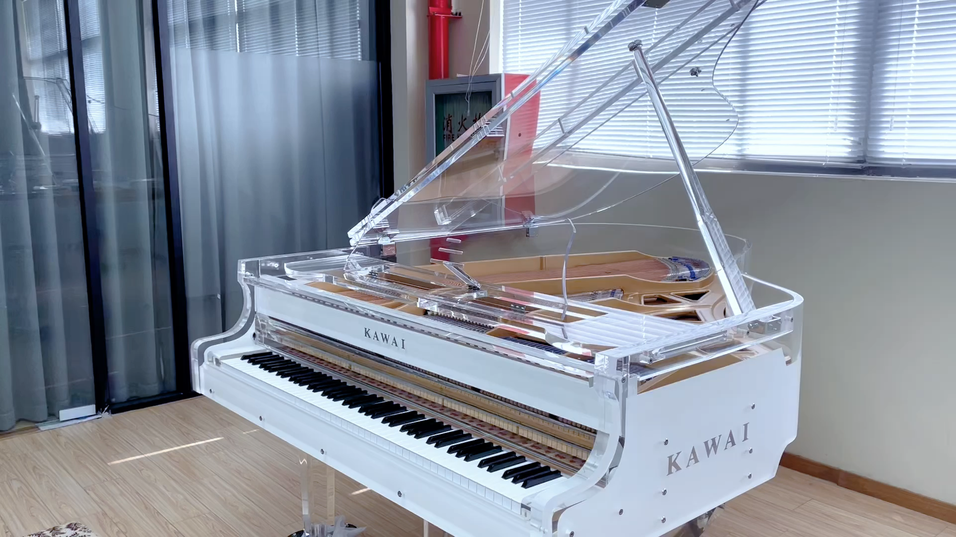 kawai型号:kg-3e透明玻璃三角琴 1990年产精选推荐