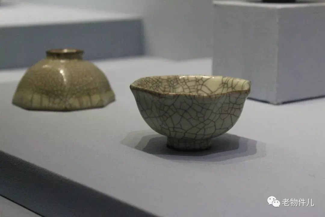 故宫观展】“金丝铁线”哥窑瓷器展（传世哥窑篇） - 知乎
