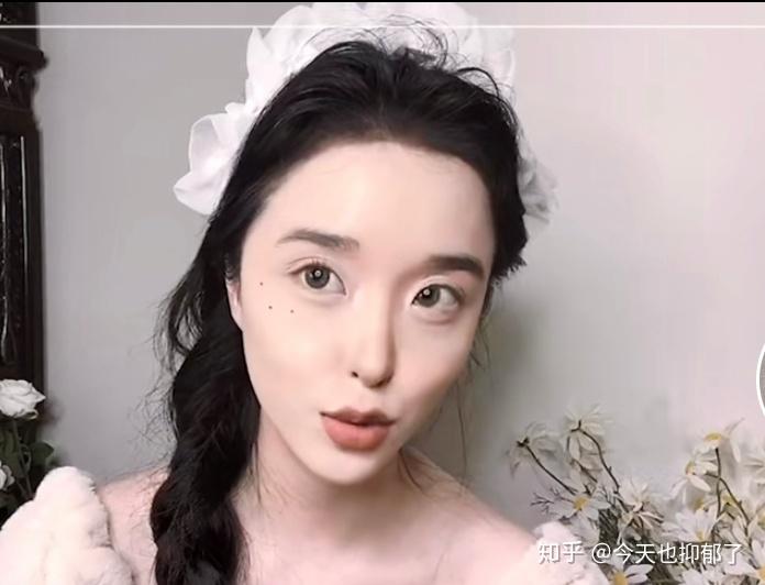 抖音里叫steph的网红动过刀子吗