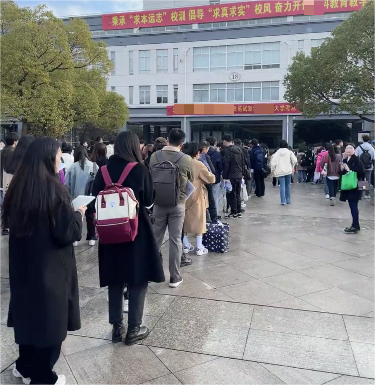 听说浙江省公务员考试非常排外,外省考生不会说当地话会被淘汰,真的是这样吗? - 知乎