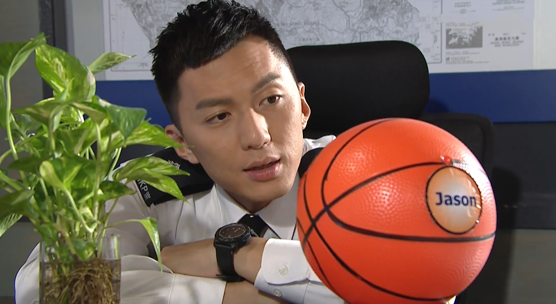 如何评价tvb演员袁伟豪? - 知乎