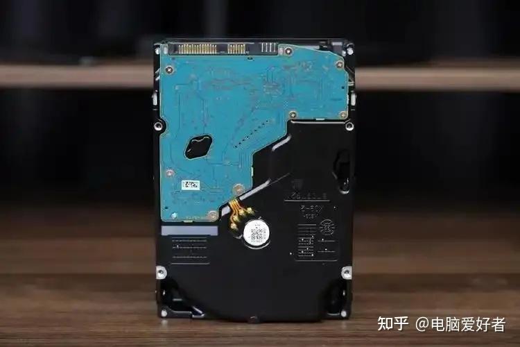 硬盘基础知识大全：HDD、SSD、IDE、PATA、SATA、SCSI、SAS - 知乎