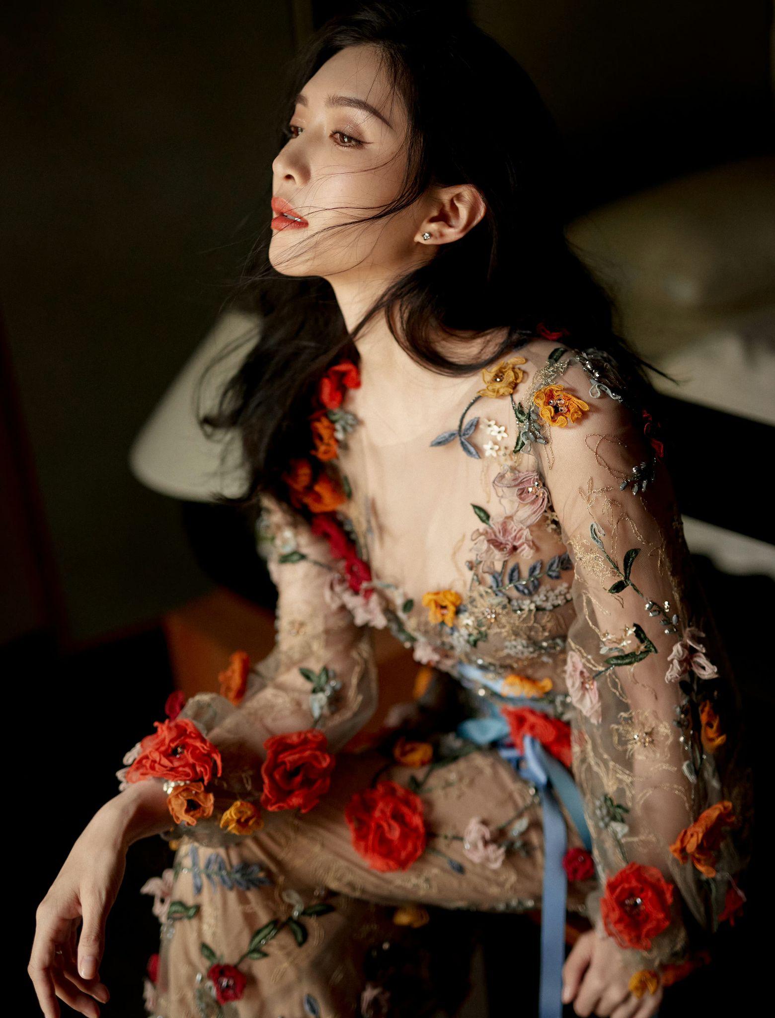 有没有哪些惊艳到你的女明星的照片? - 知乎