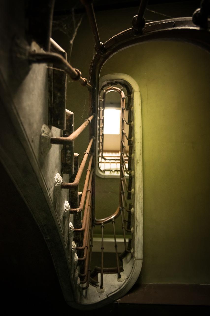 地下室路宽多少