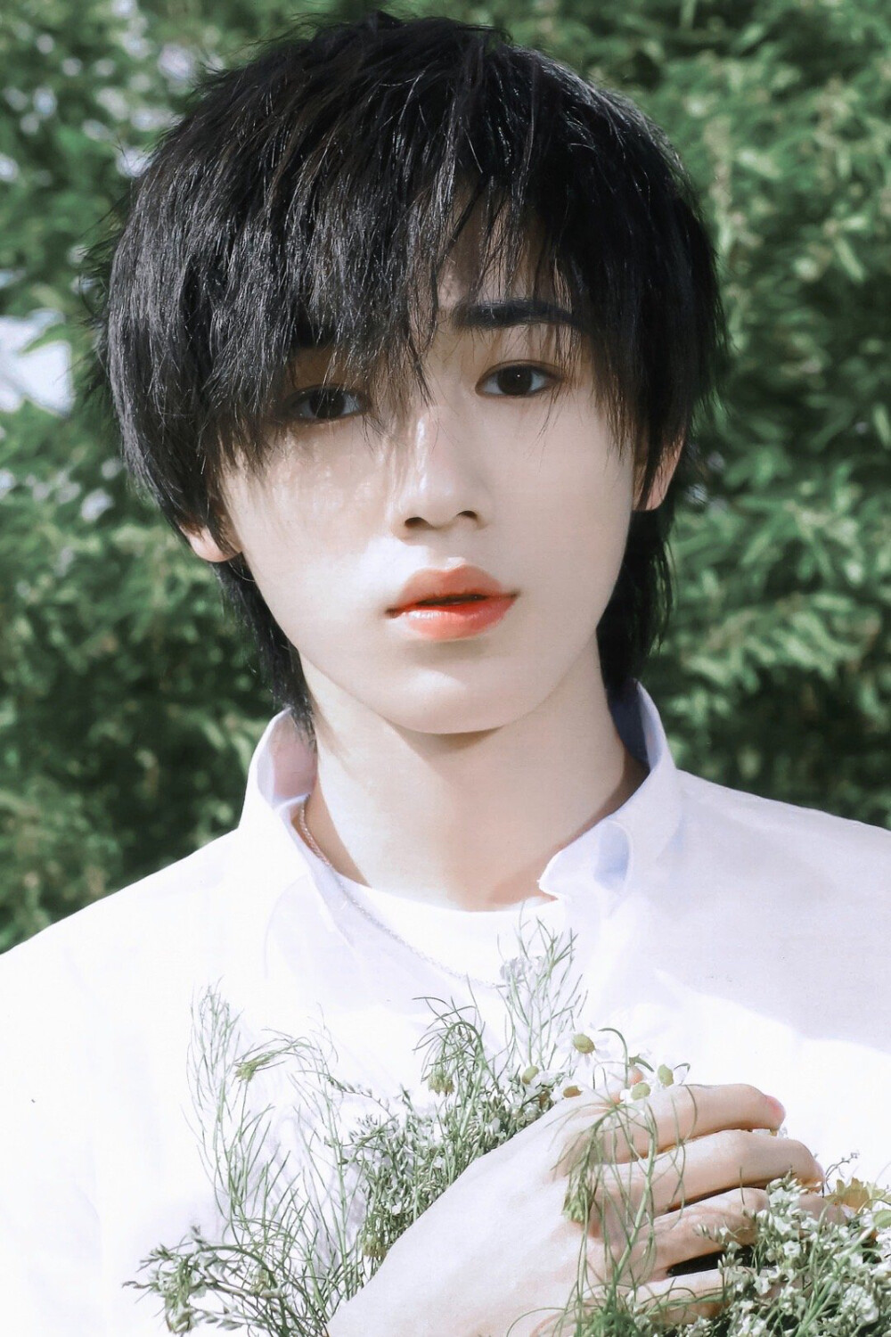 可以发一些宋亚轩的帅照吗? - 知乎