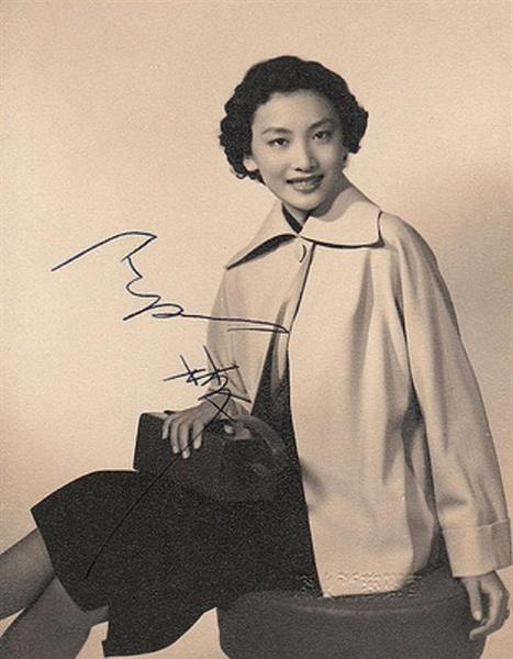 首先,我们从最基本的物质条件来考量,林葆诚的财富显然要比金庸的实力