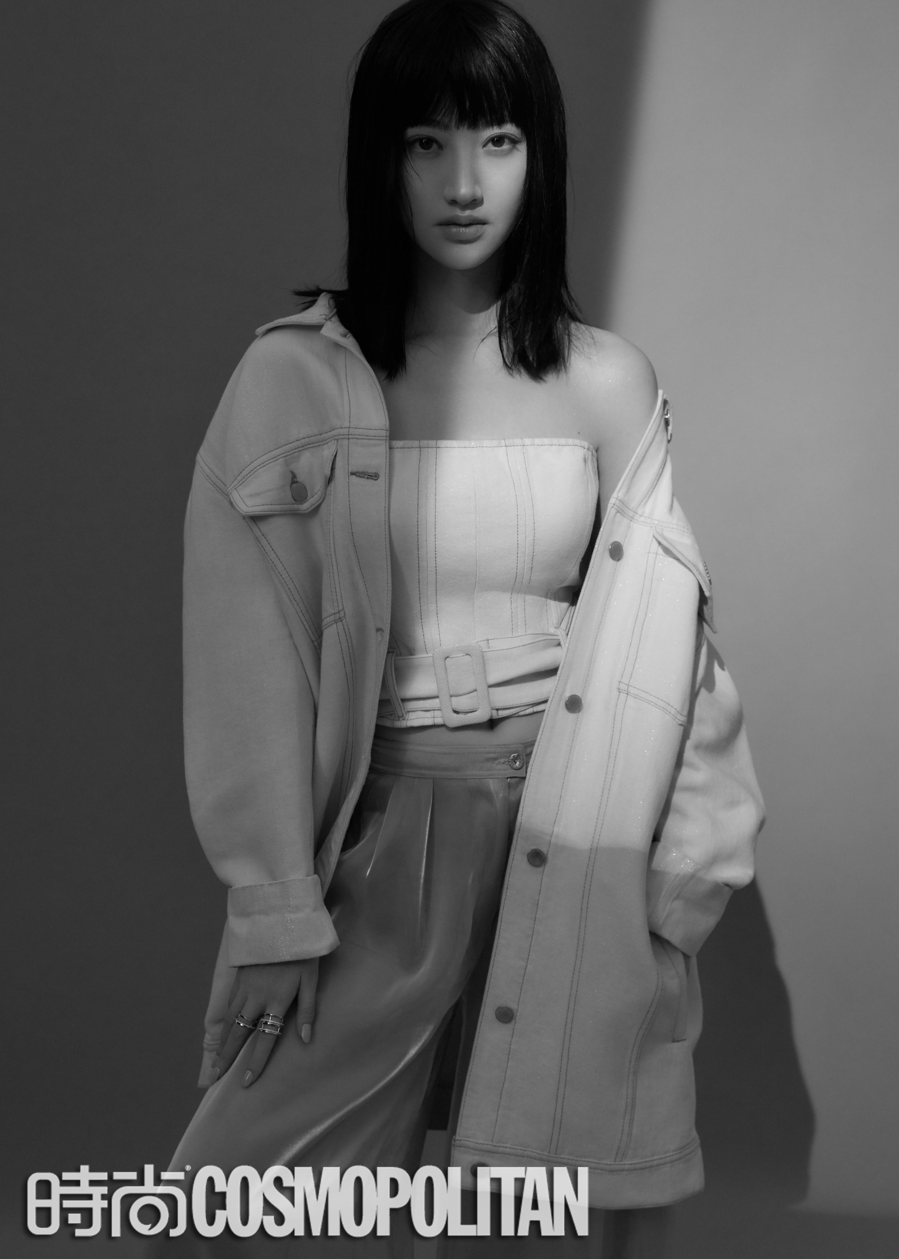 如何评价景甜在《时尚 cosmo》6 月刊封面上的齐刘海造型? - 知乎