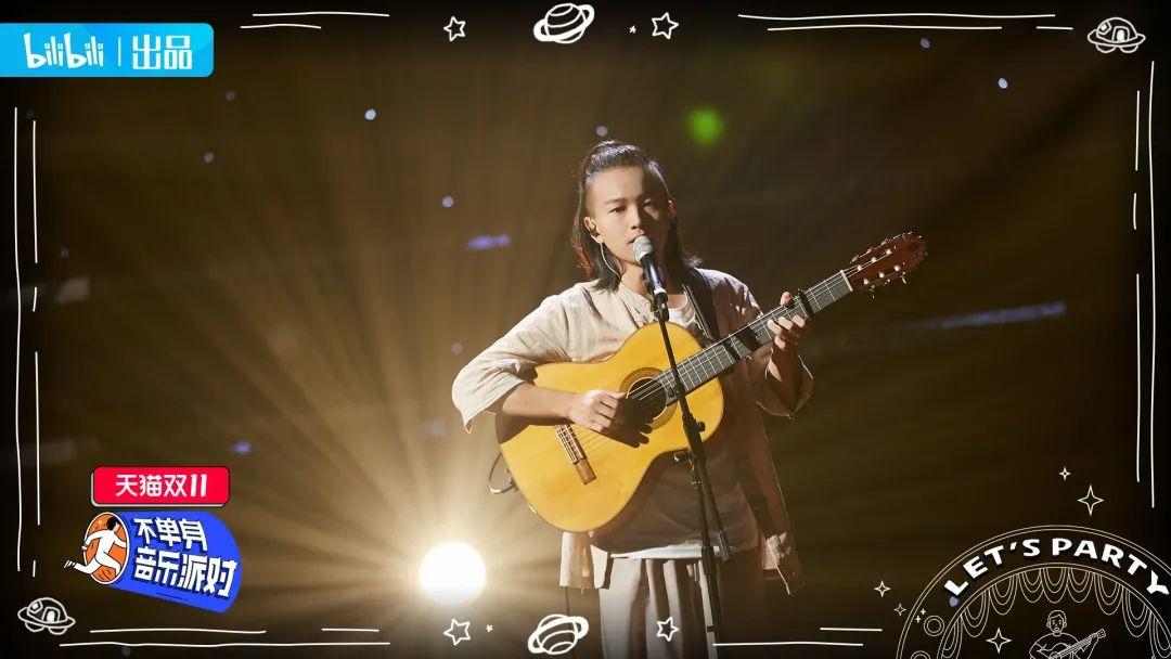 歌手小高在一个个羞于启齿的关头,你可以用它来表达亲密的意念.