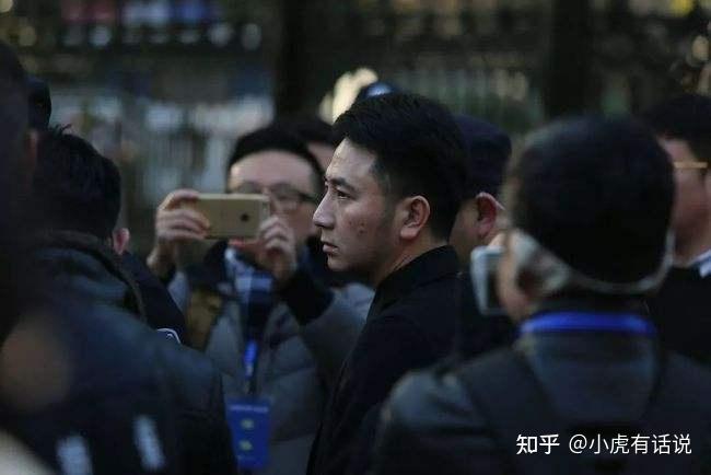 林生斌是不是一脸刻薄,苦命相?我敢断定他们的报应在后面,钱真的能让