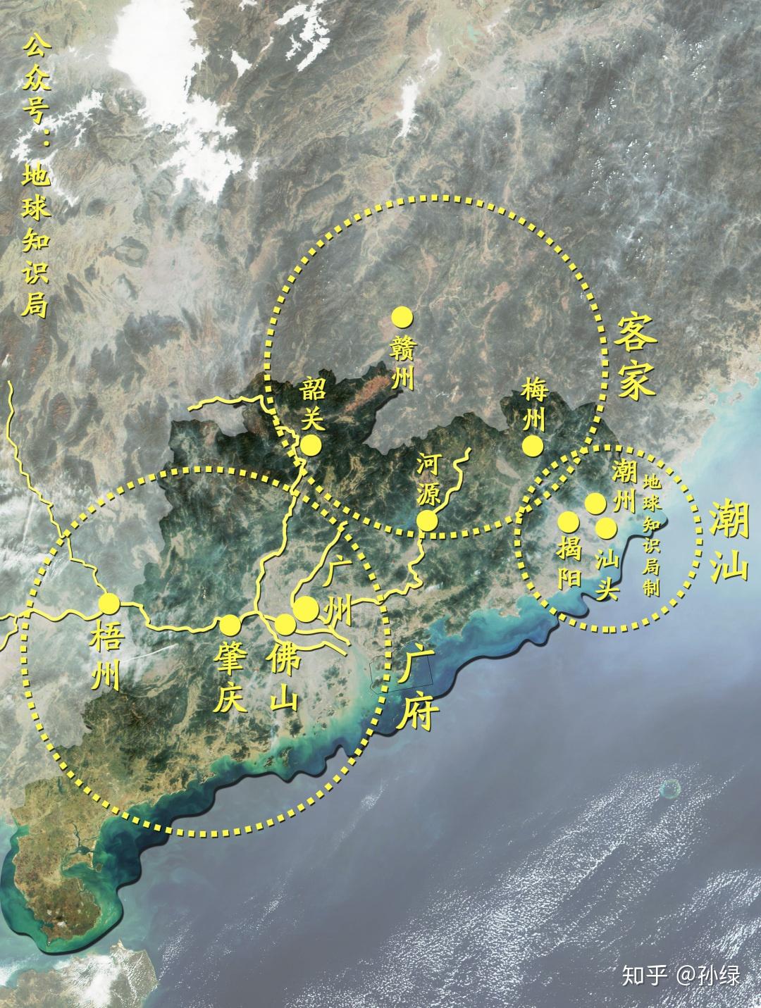 由于独特的山地,平原,海洋复合地形,广东文化可以大致上分为三个主要