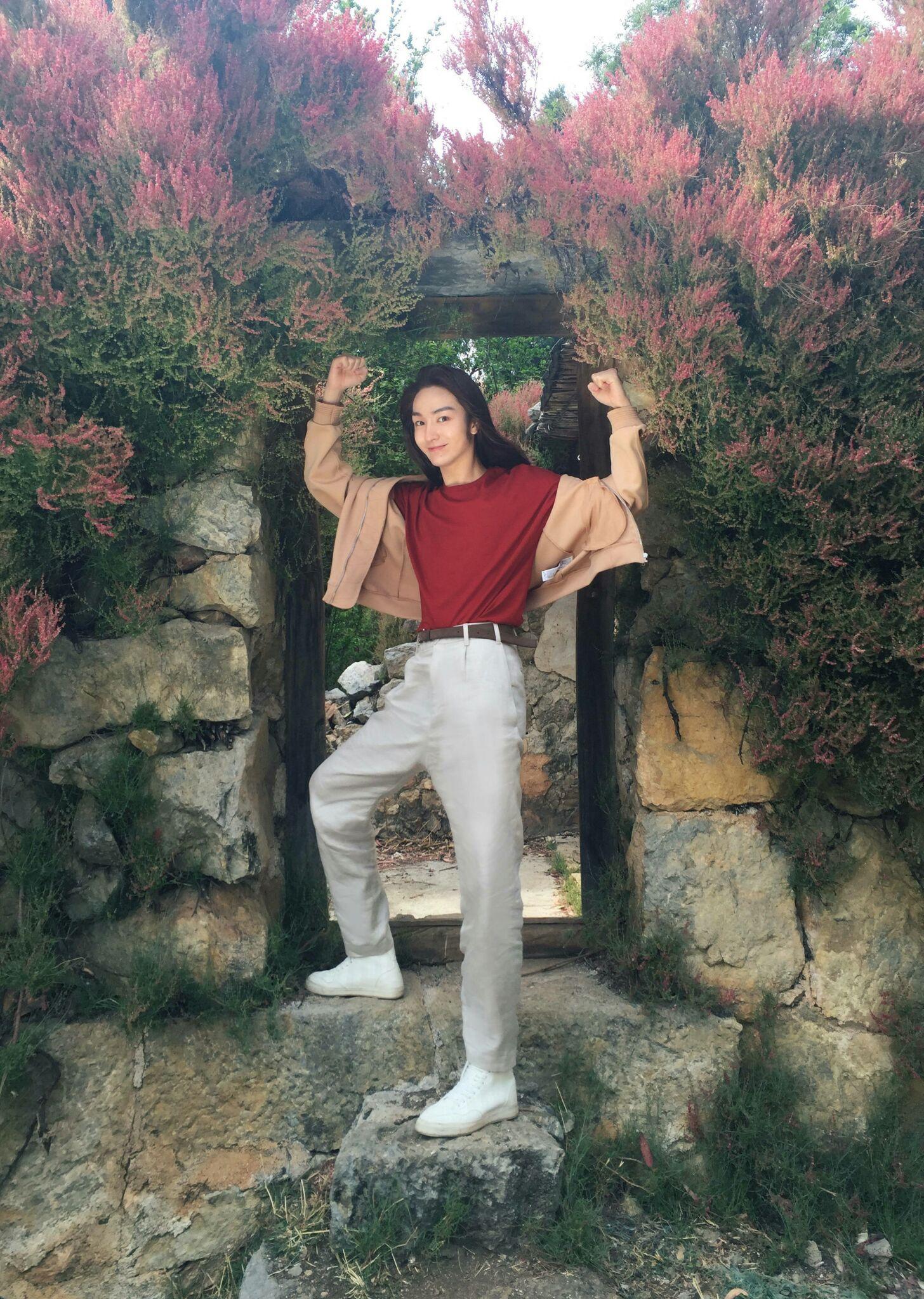 如何评价摄影师星野的长相? - 知乎