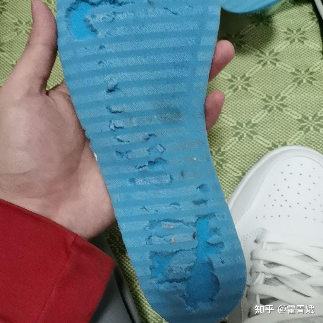 aj1的鞋垫撕坏了怎么办