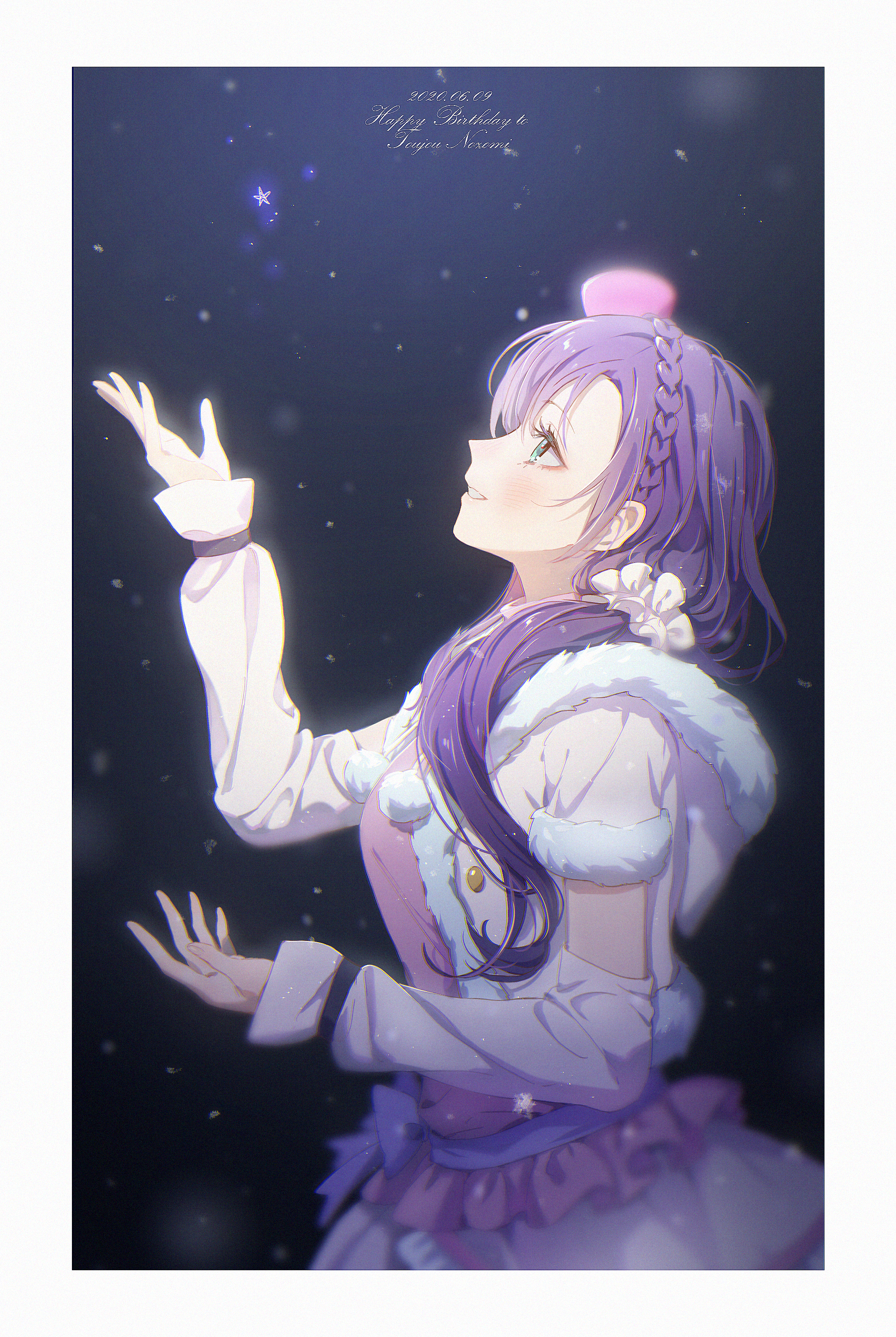 这个粉发金瞳的动漫女角色是谁