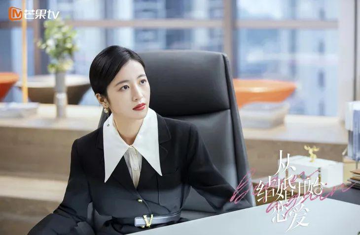 演霸道(女)总裁爱上我,周雨彤穿对没?