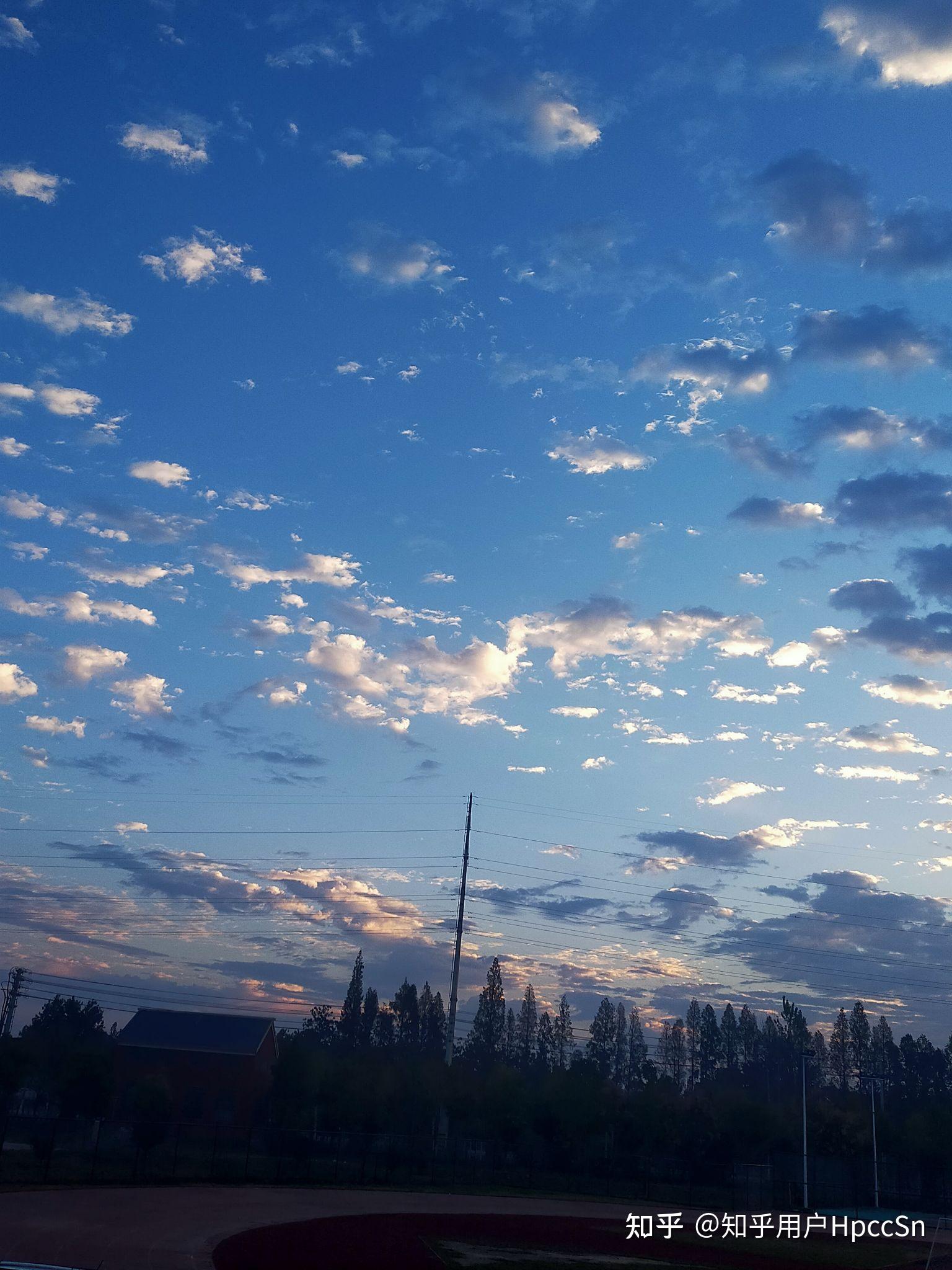 可以分享一下你相册里的最美的天空吗