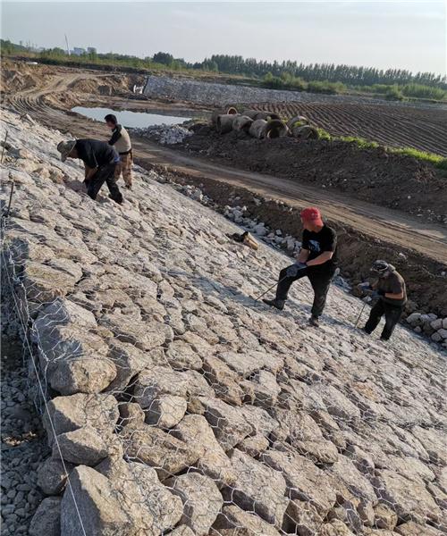 河道护坡雷诺护垫最宽做到6米