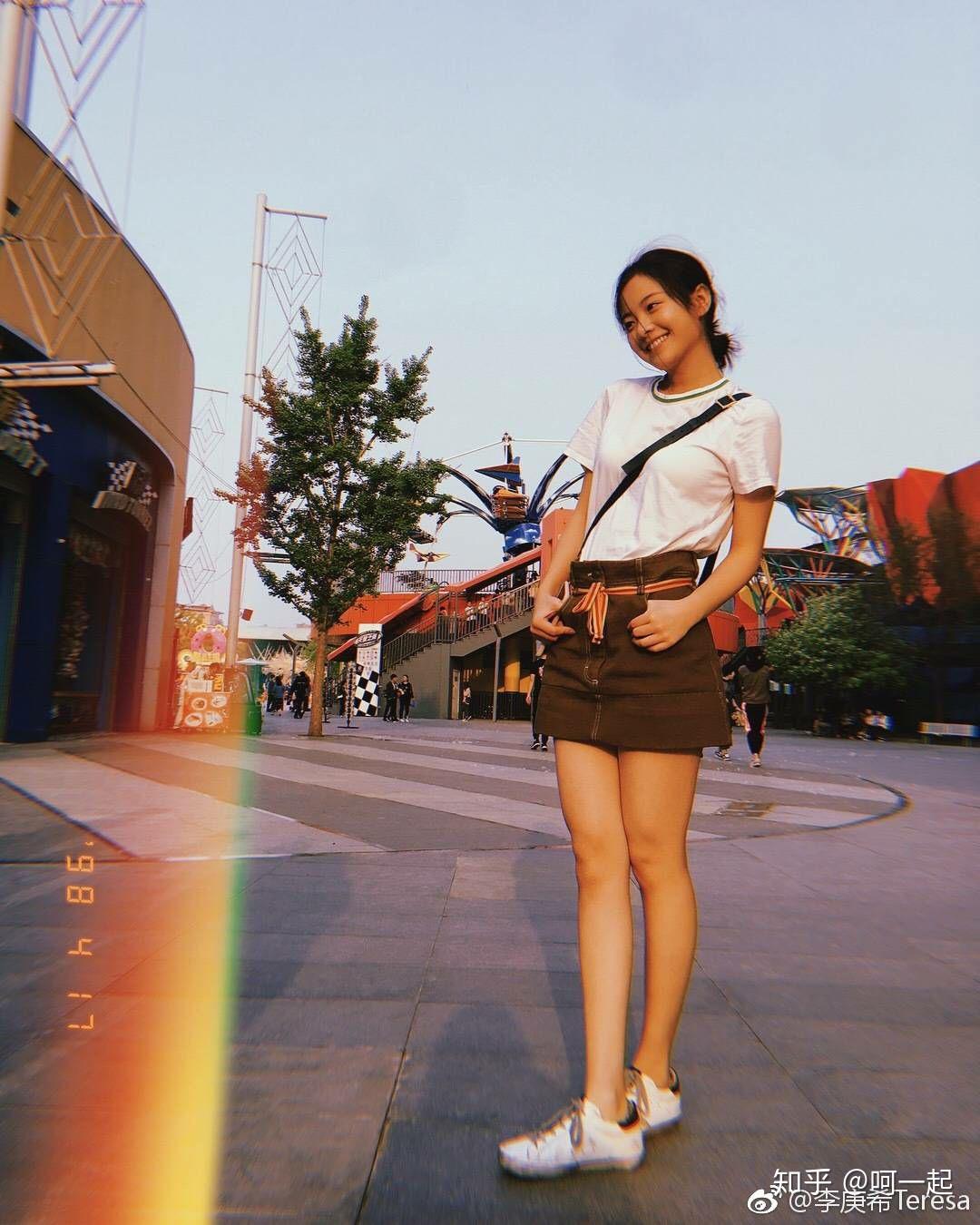 如何评价00后小花李庚希的演技？？ - 知乎