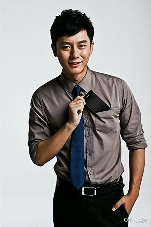 "虚伪前任"李晨情史:先后接连爱过5个女人,每一个都不一般 - 知乎