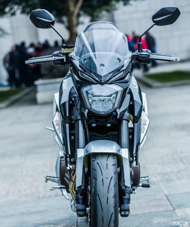 售1268w起力帆复古kpm200上市配辐条加铝轮和abs系统