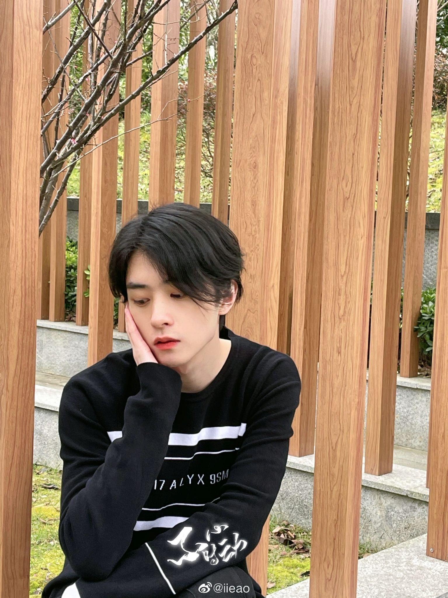 为什么大家都觉得邓孝慈很帅