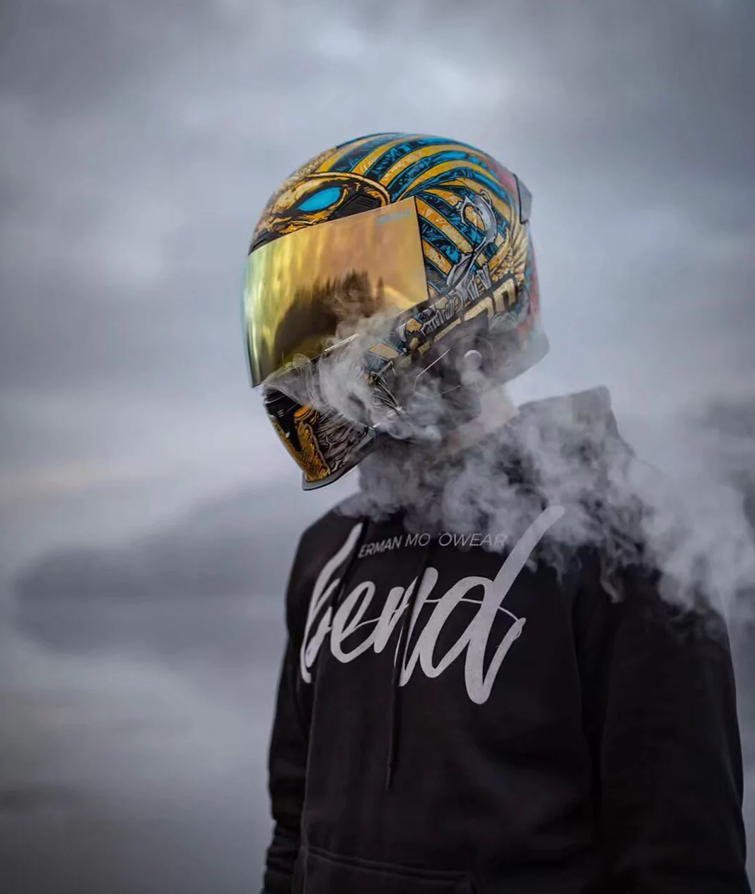 有没有男生动漫机车头像? - 知乎