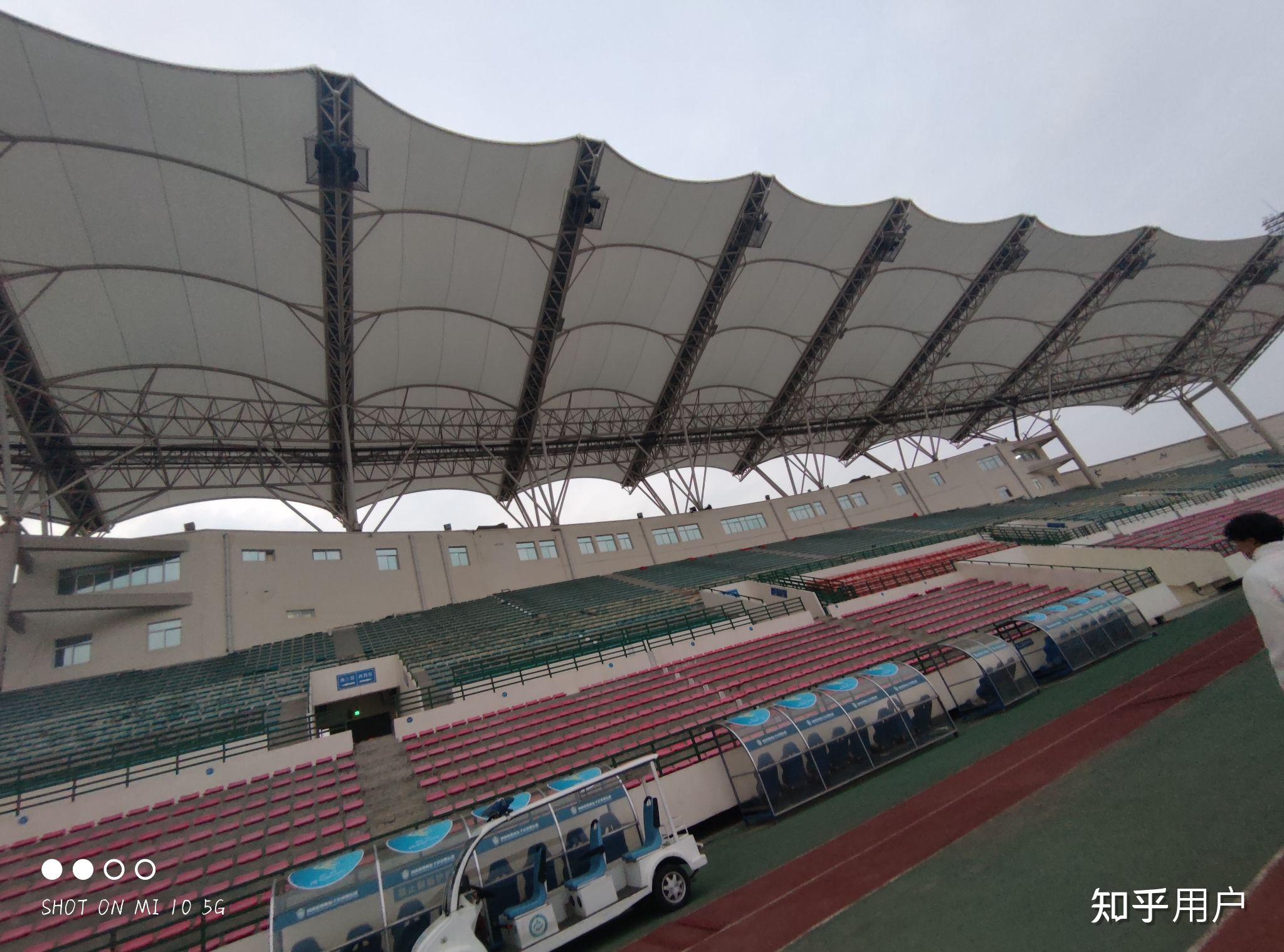 郑州大学北校区的宿舍条件怎么样啊? - 知乎