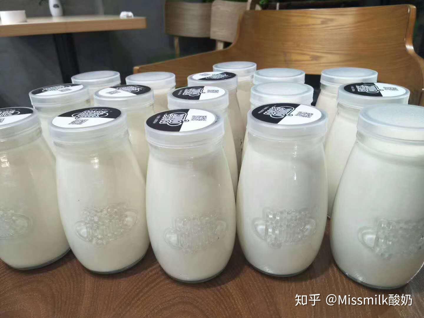 anemon3新疆手工酸奶包1000g整箱传统点心网红早餐椰蓉夹心小面包- 粉丝福利购