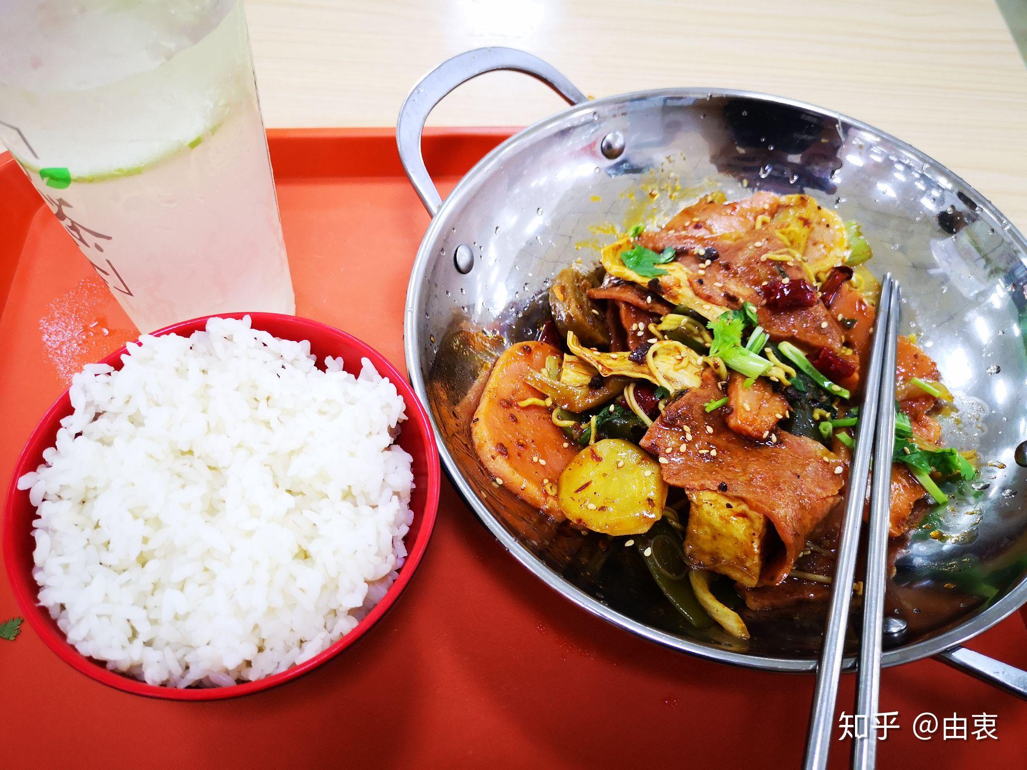 在安徽建筑大学里就餐是一种怎样的体验有什么推荐的食堂和美食