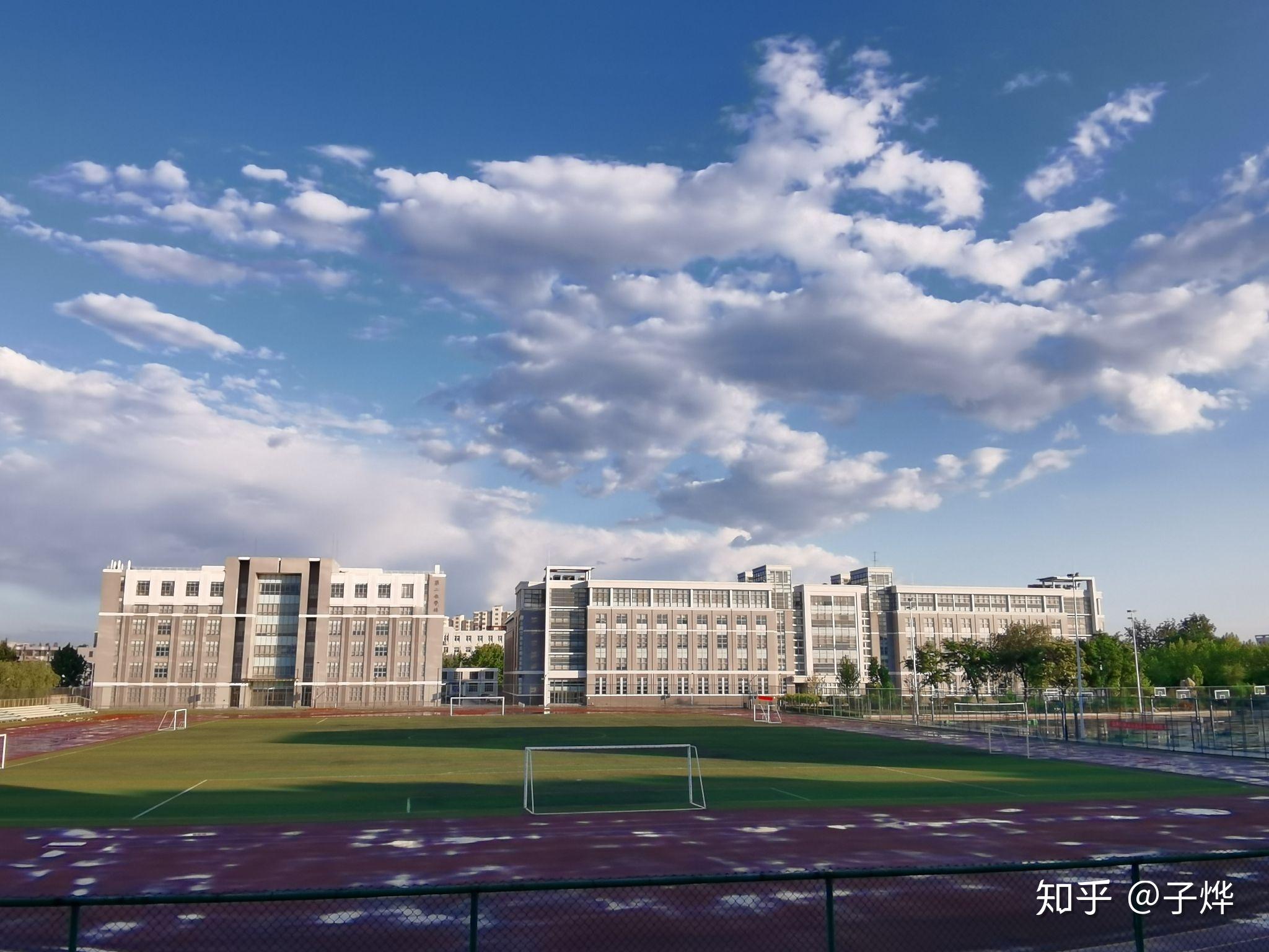 在天津理工大学中环信息学院就读是什么体验? - 知乎